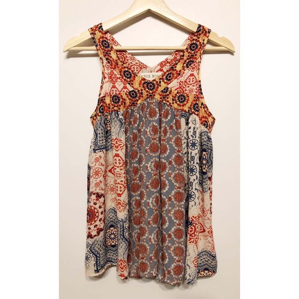 Knox Rose Flowy Boho Tank // XS